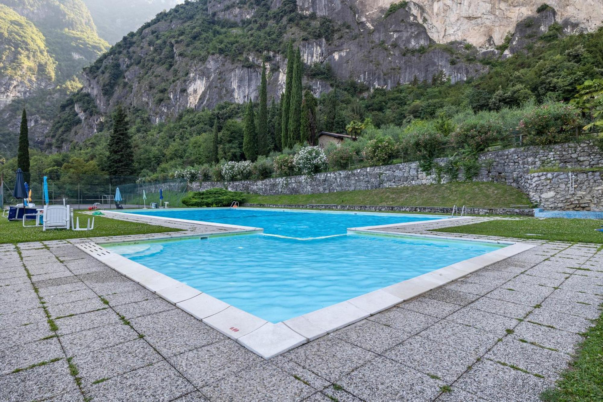 리바 델 이탈리아 베로나 La Terrazza Di Vincent Sul Garda 아파트 외부 사진